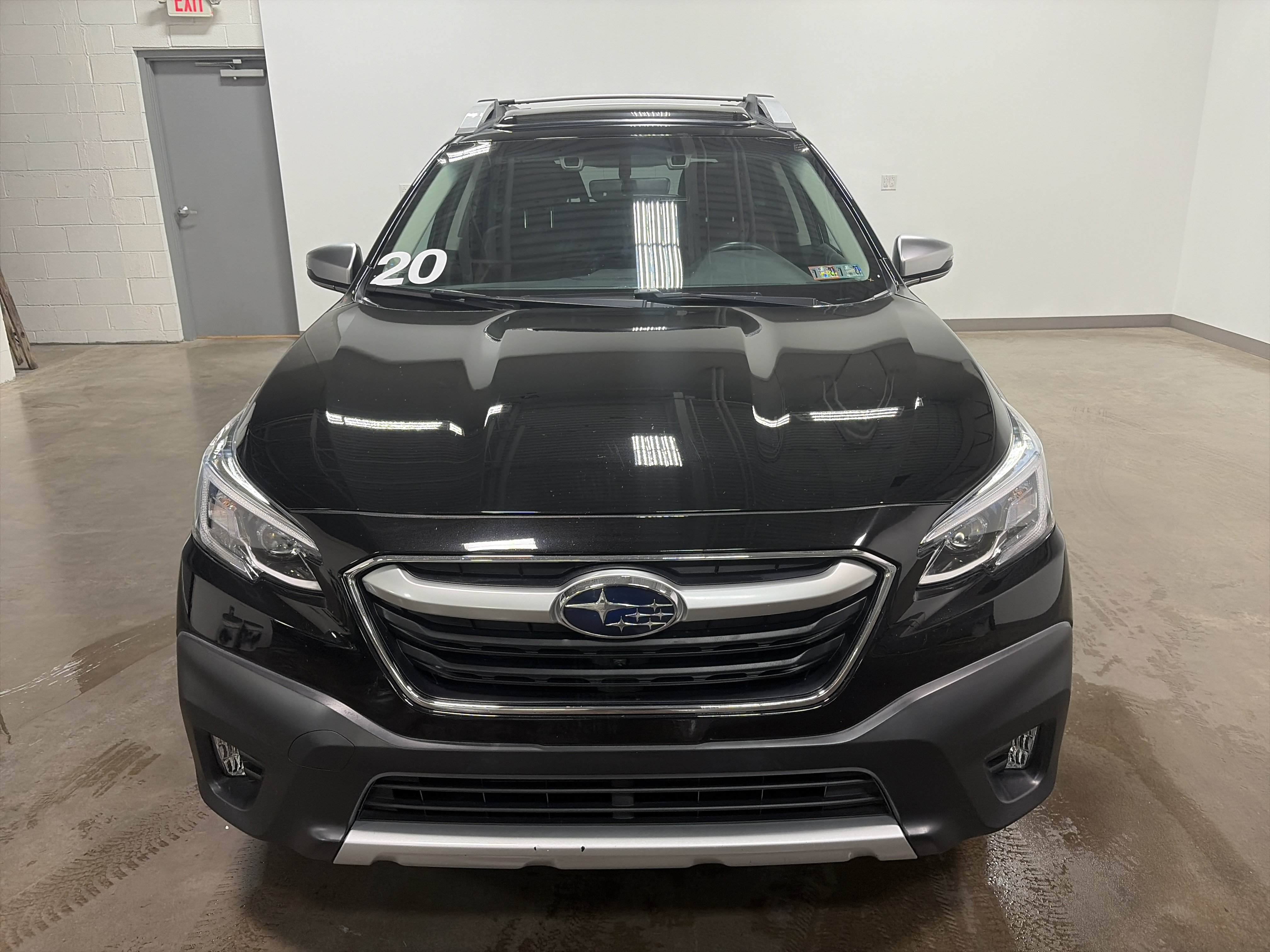 Used 2020 Subaru Outback Touring w/ Popular Package #2 AWD/4WD image 9
