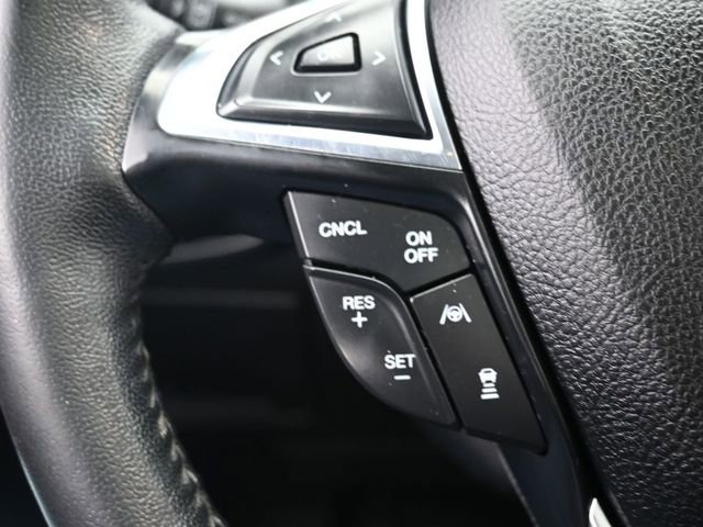 Used 2021 Ford Edge Titanium w/ Equipment Group 301A image 17