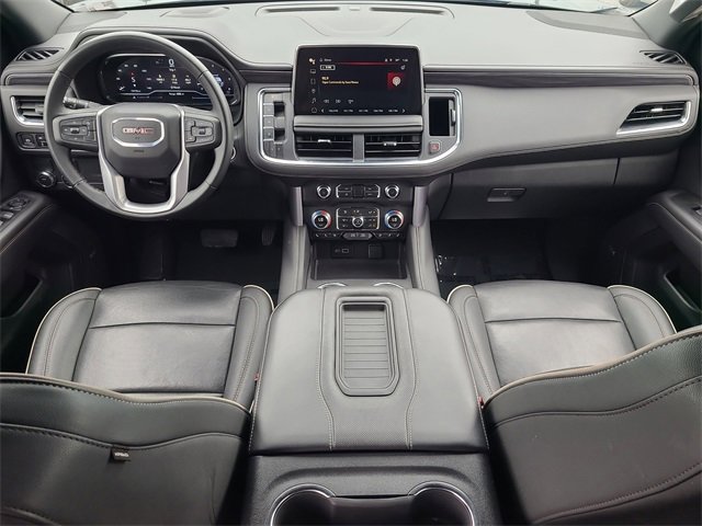 Used 2024 GMC Yukon XL SLT image 13