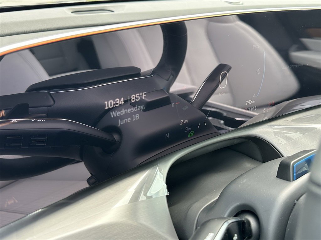 New 2026 Cadillac Vistiq Sport image 32