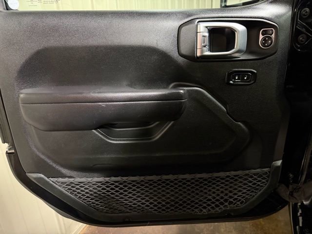 Used 2021 Jeep Wrangler Unlimited Sport image 12