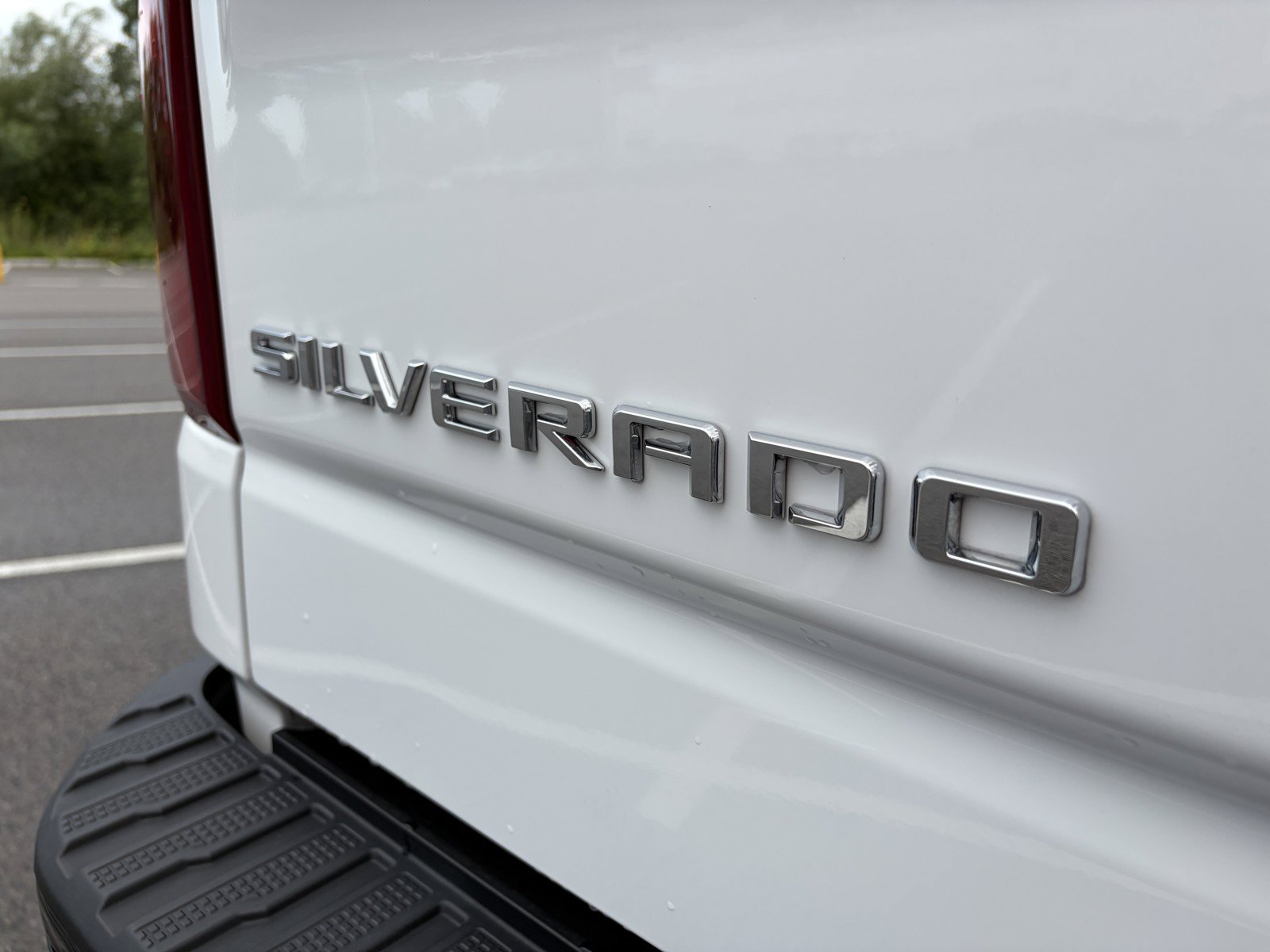 Used 2023 Chevrolet Silverado 1500 LT Trail Boss w/ LT Trail Boss Premium Package AWD/4WD image 38
