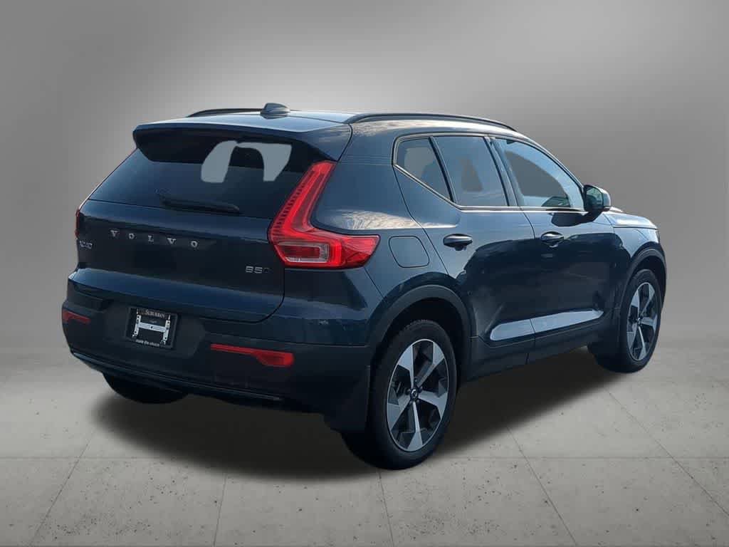 Certified 2026 Volvo XC40 B5 Core w/ Protection Package Premier AWD/4WD image 6