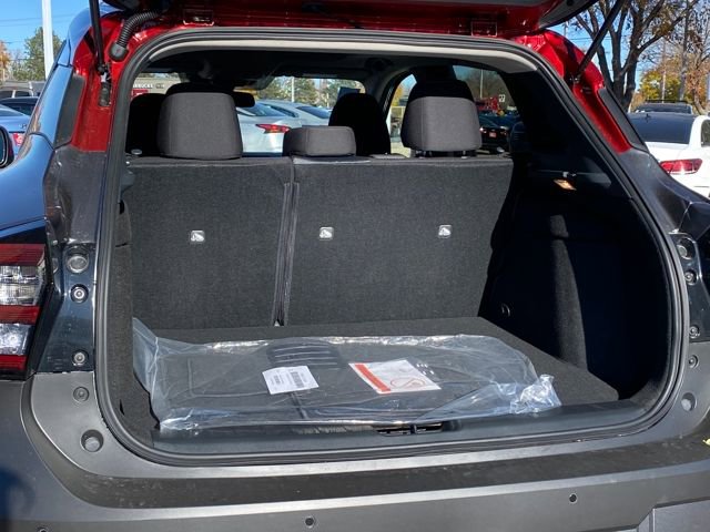 New 2026 Nissan Kicks SV w/ SV Premium Package image 24