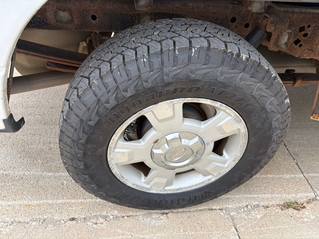 Used 2011 Ford F150 XLT w/ XLT Convenience Pkg RWD image 4