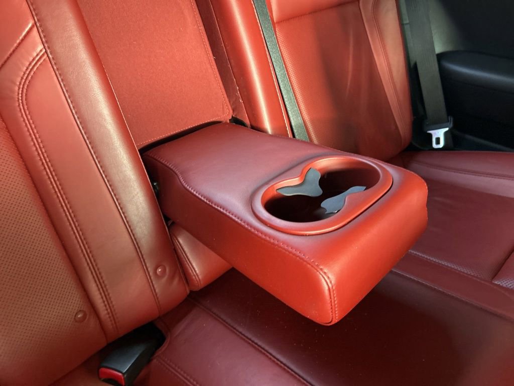 Used 2018 Dodge Challenger SXT Plus image 30