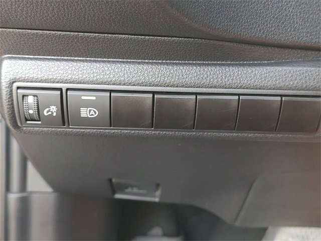 Used 2025 Toyota Corolla SE image 26