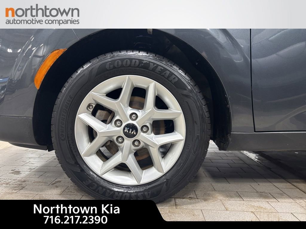 Certified 2020 Kia Soul S image 25