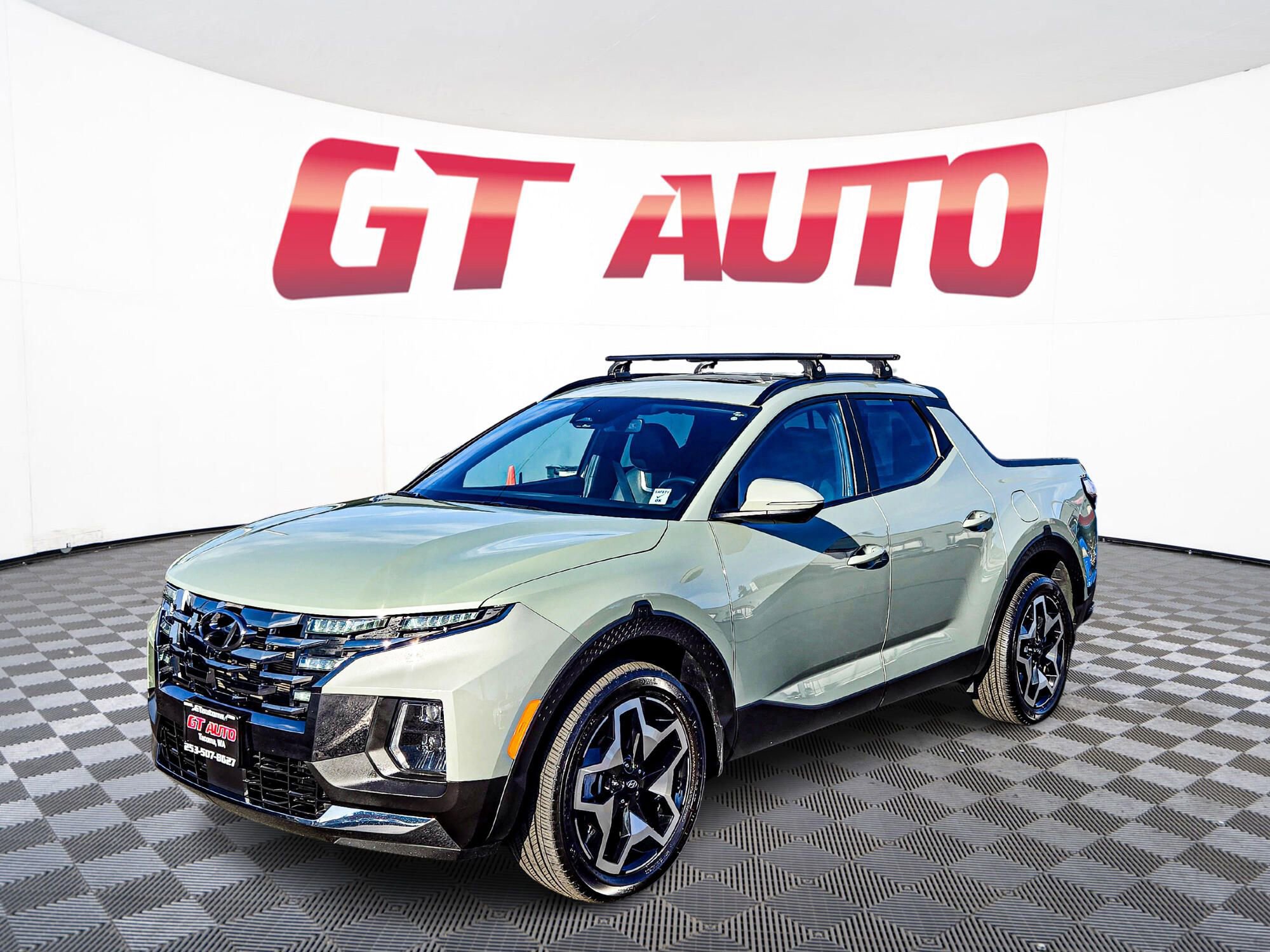 Used 2023 Hyundai Santa Cruz Limited image 3