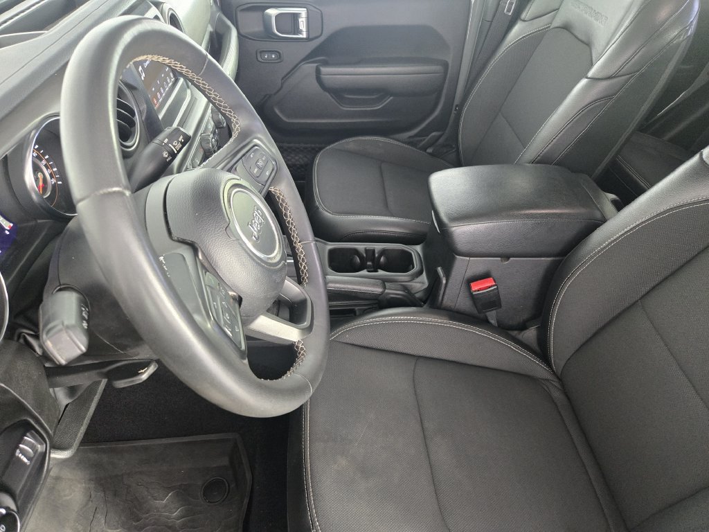 Used 2023 Jeep Gladiator Sport AWD/4WD image 15