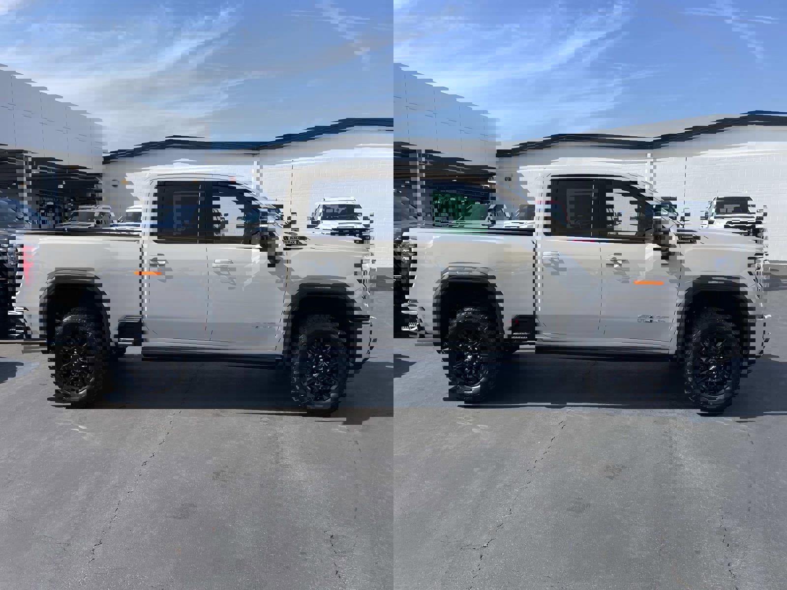 New 2026 GMC Sierra 2500 AT4 w/ AT4 Premium Plus Package image 7