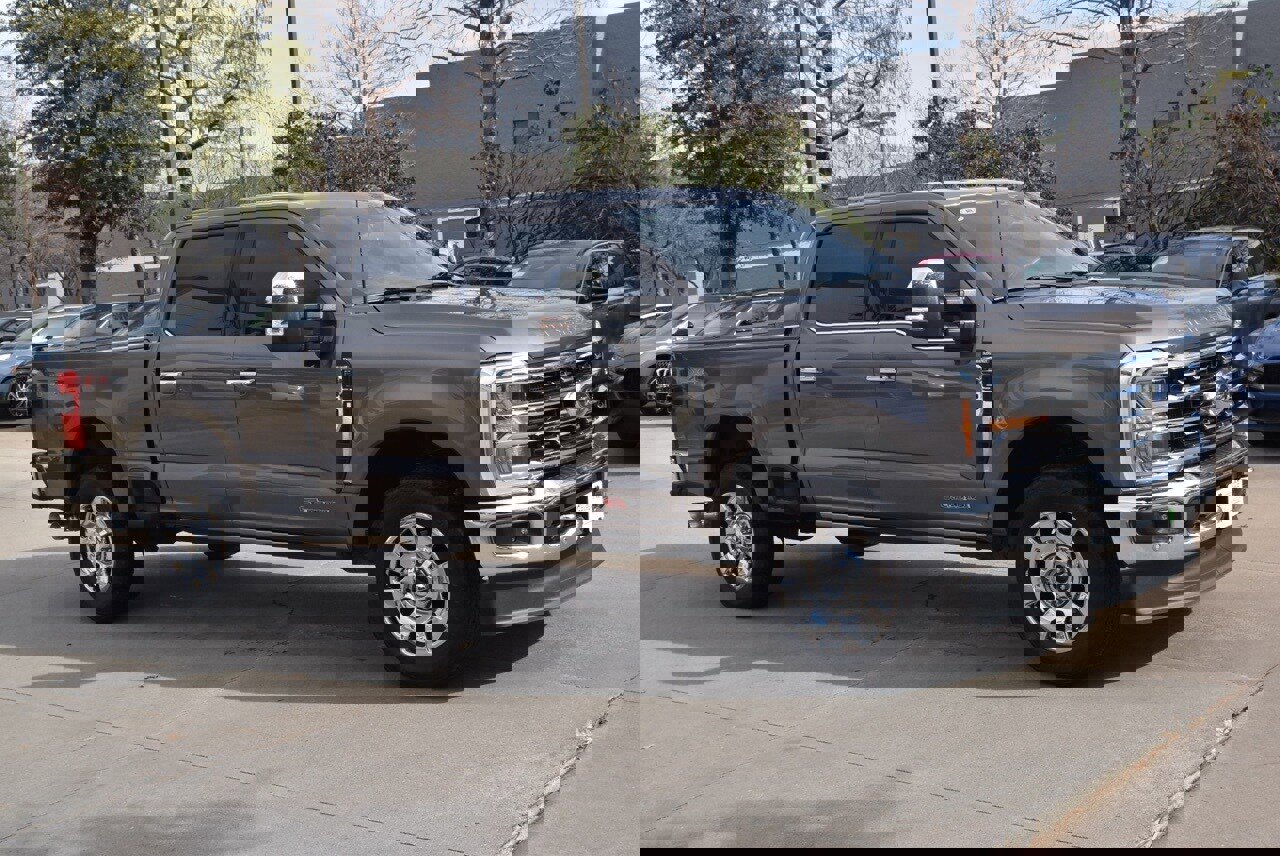 Used 2023 Ford F250 King Ranch w/ Chrome Package image 5