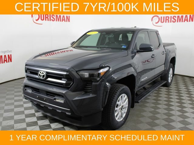 Used 2025 Toyota Tacoma SR5 AWD/4WD image 2