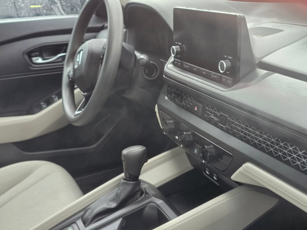 Used 2024 Honda Accord LX image 13