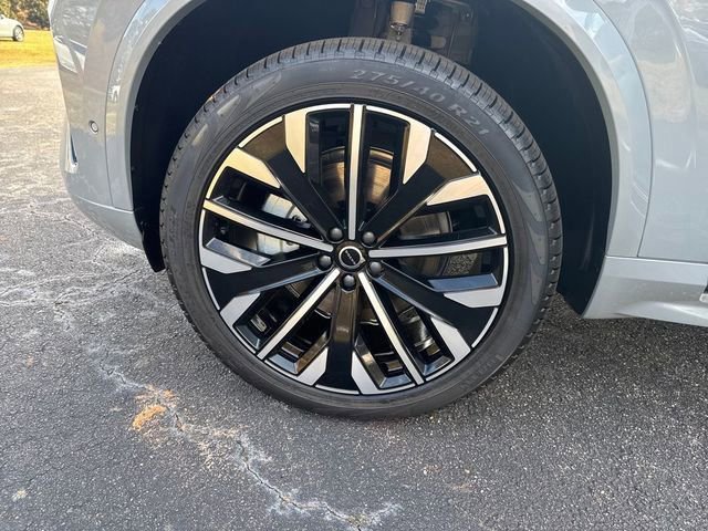 Used 2026 Volvo XC90 B5 Plus w/ Protection Package Premier image 34