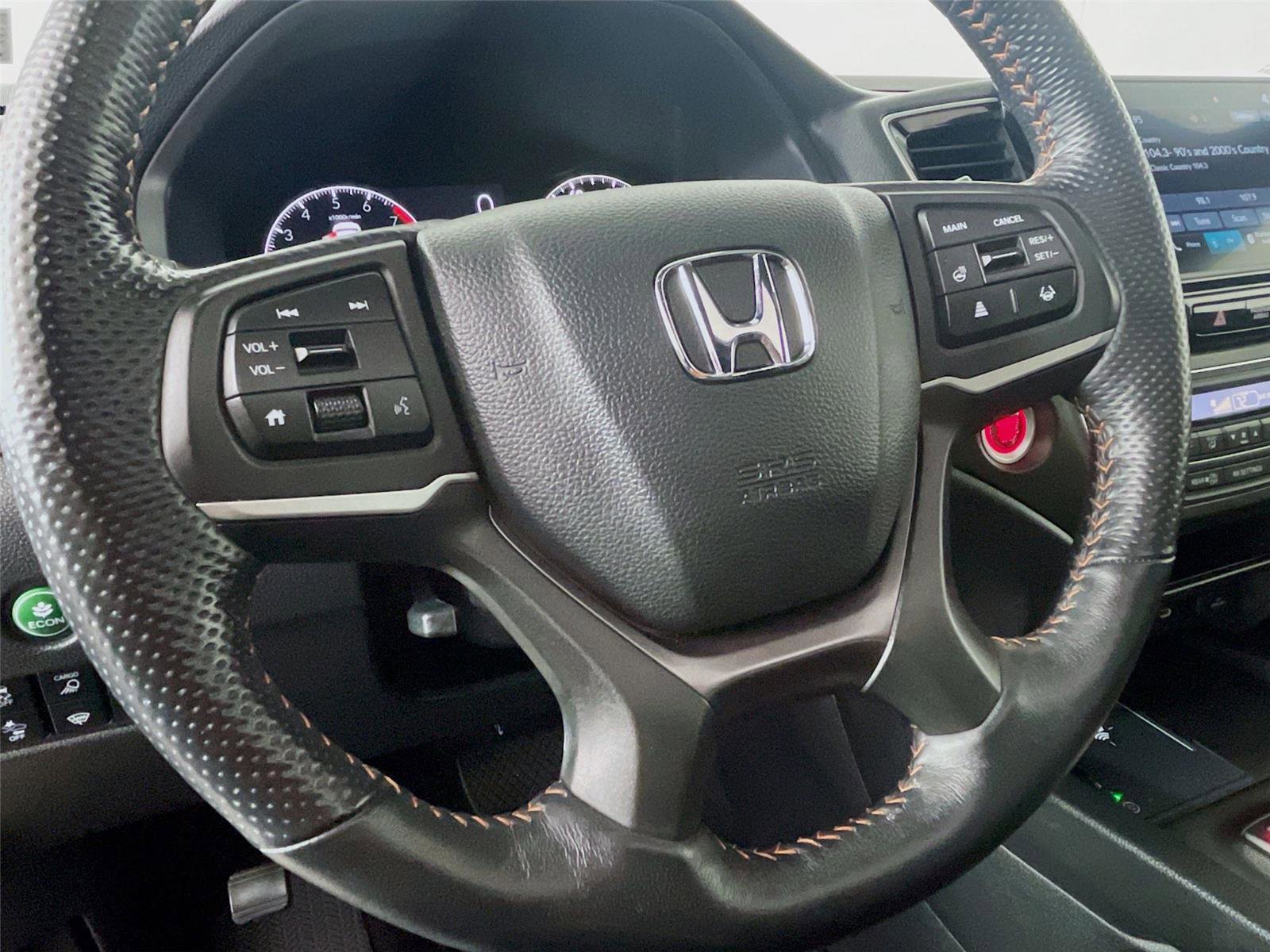 Used 2025 Honda Ridgeline TrailSport image 17