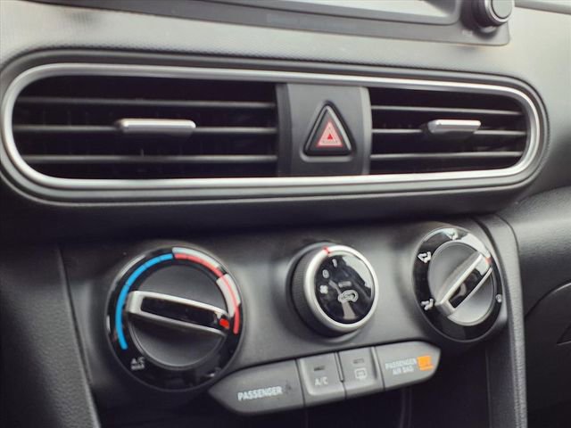 Used 2020 Hyundai Kona SEL image 12