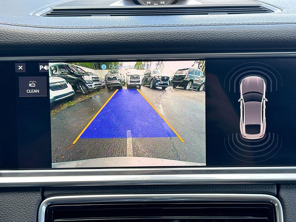 Used 2018 Porsche Panamera 4S image 15