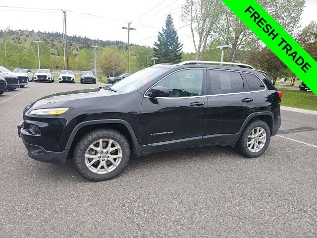 Used 2018 Jeep Cherokee Latitude Plus w/ Cold Weather Group