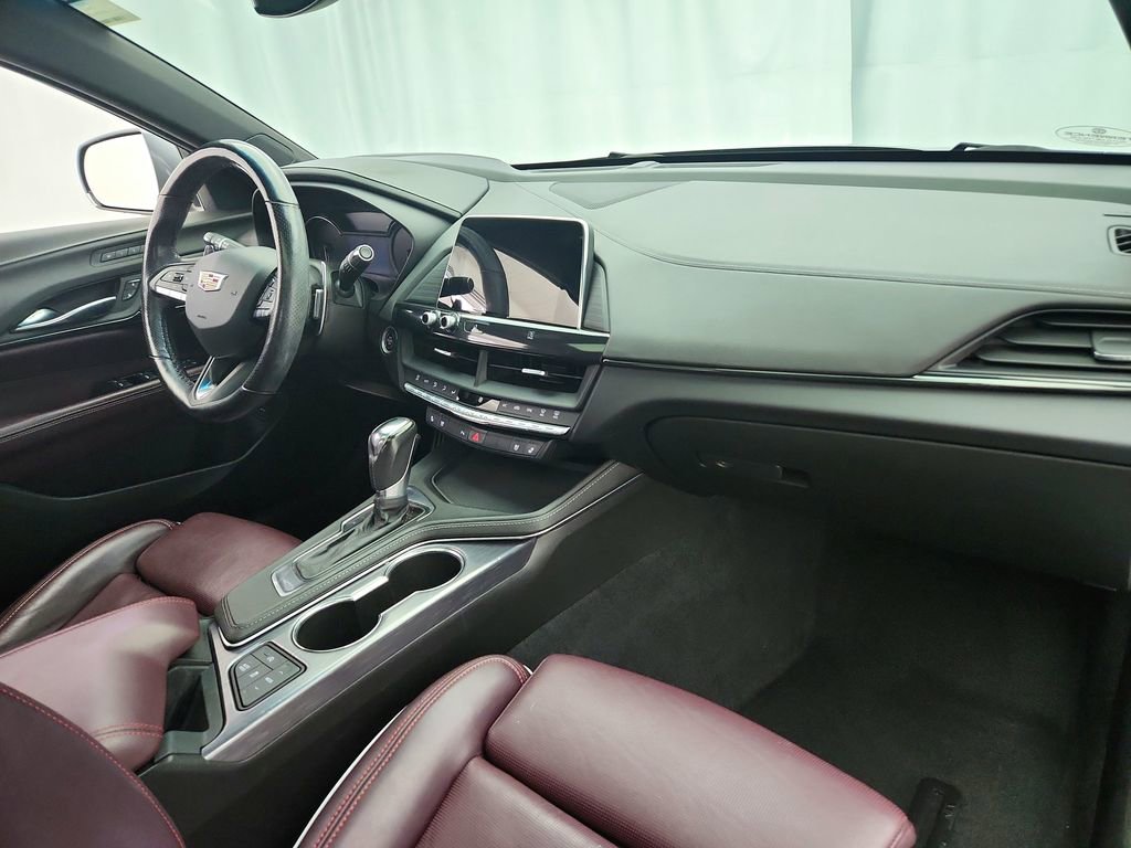 Used 2020 Cadillac CT4 Sport w/ Climate Package AWD/4WD image 27