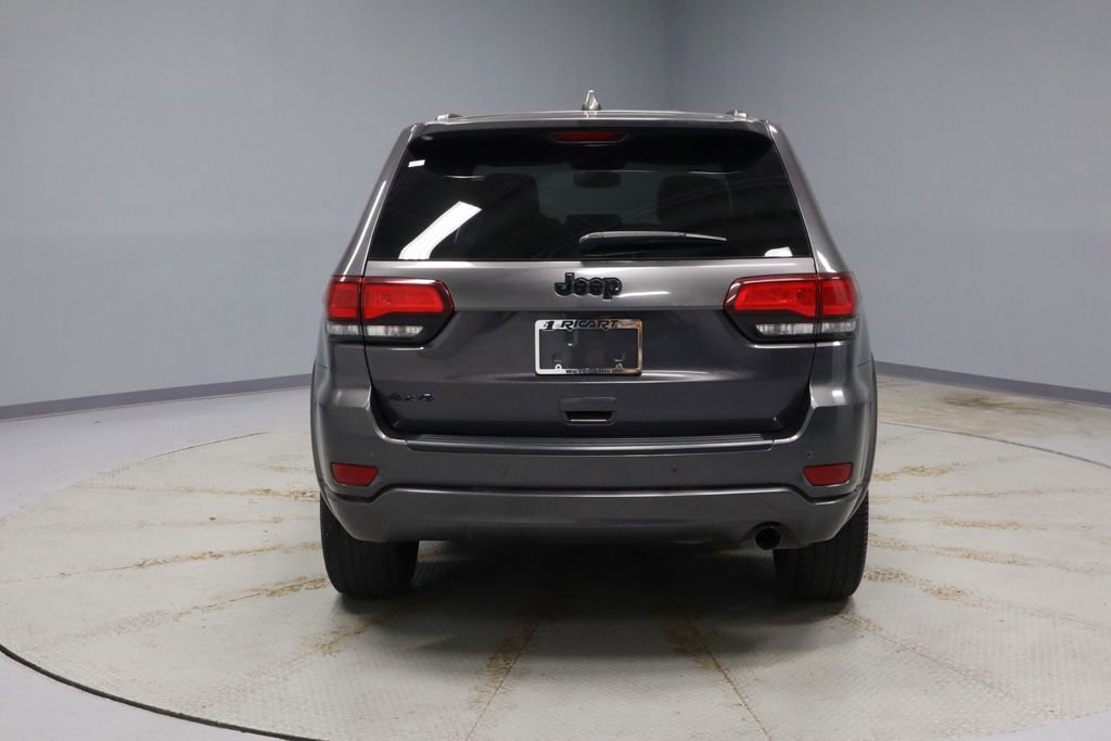 Used 2020 Jeep Grand Cherokee Altitude image 11