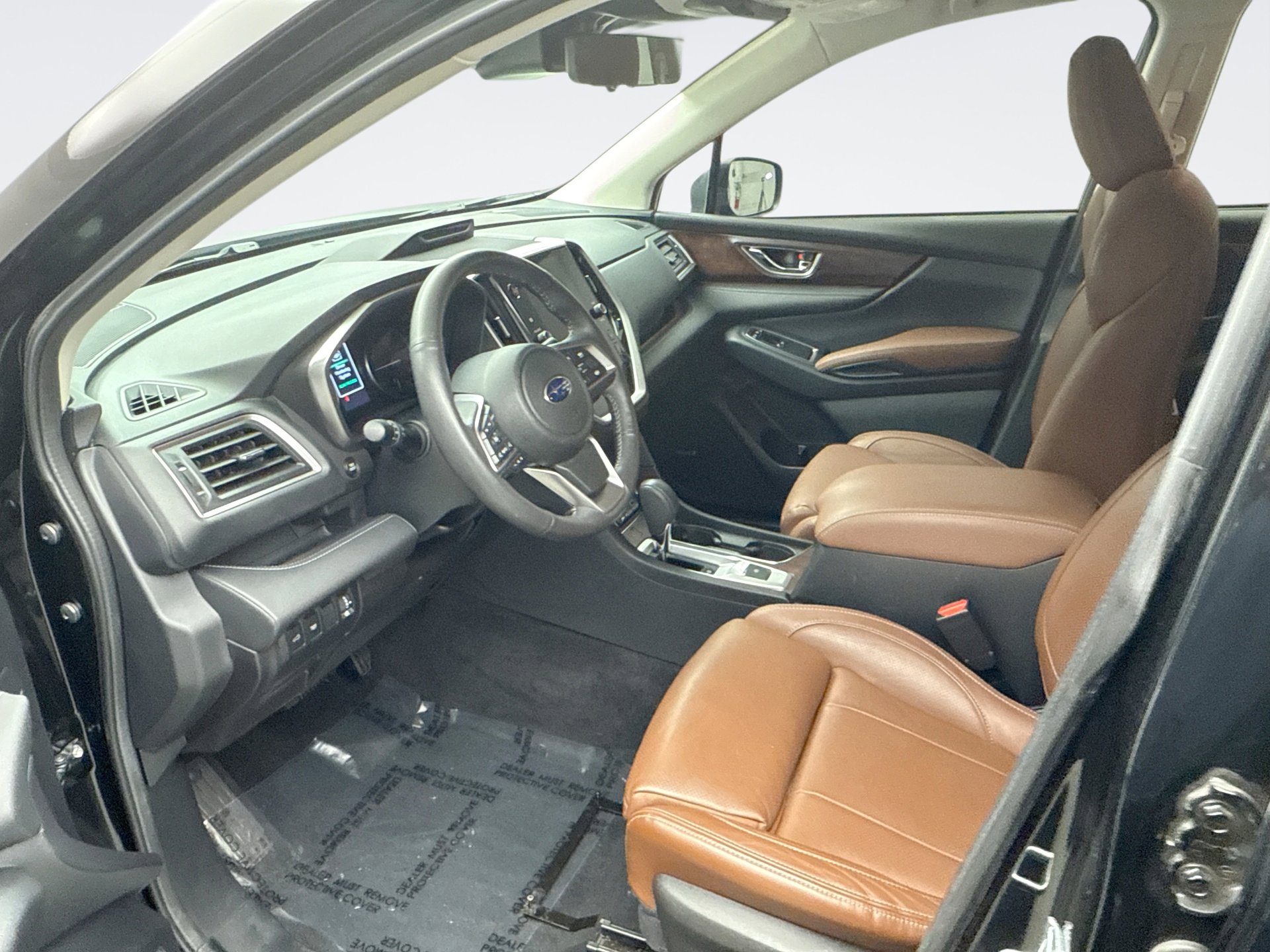 Used 2023 Subaru Ascent Touring image 10