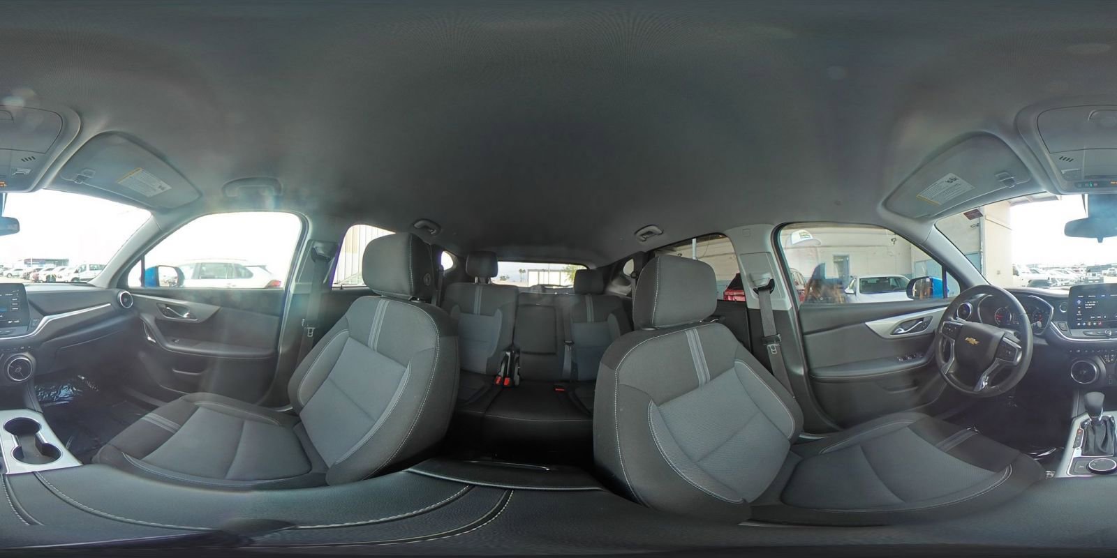 Used 2025 Chevrolet Blazer LT image 42