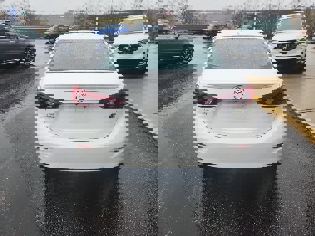 Used 2016 MAZDA MAZDA3 i Grand Touring image 6