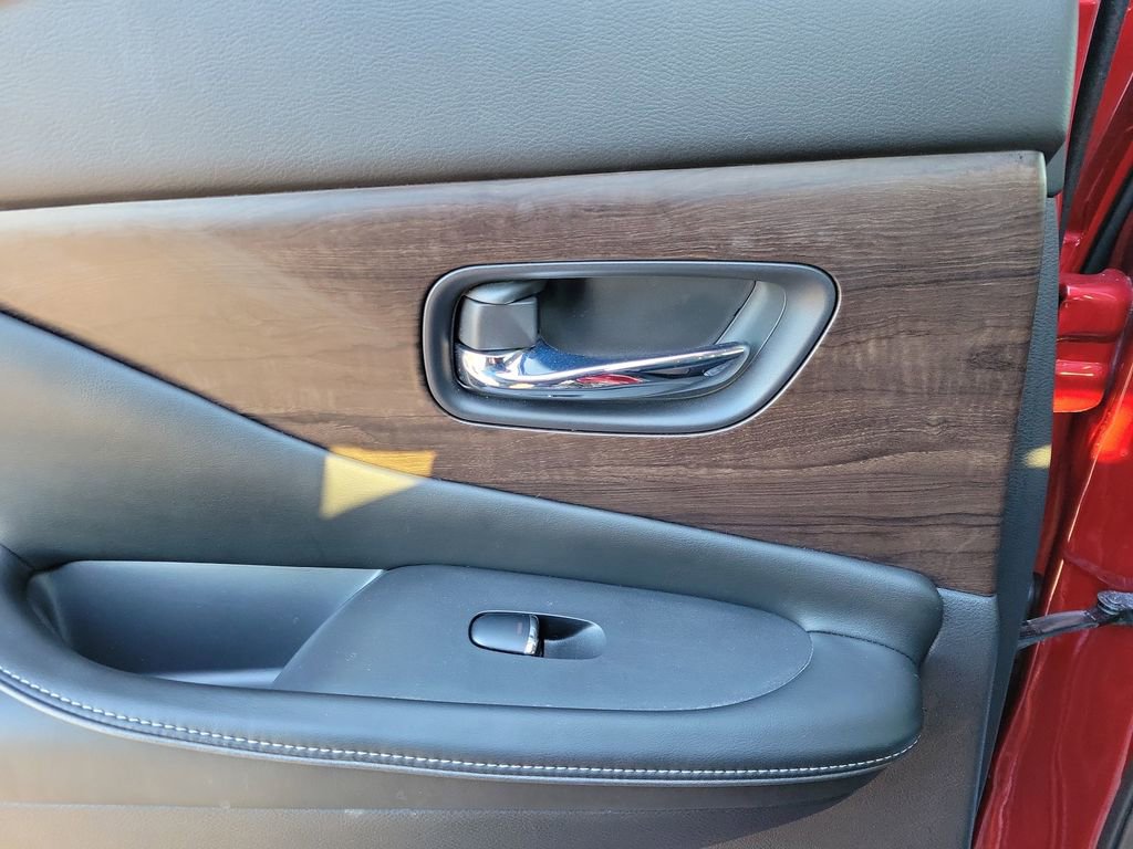 Used 2020 Nissan Murano Platinum w/ Cargo Package image 14