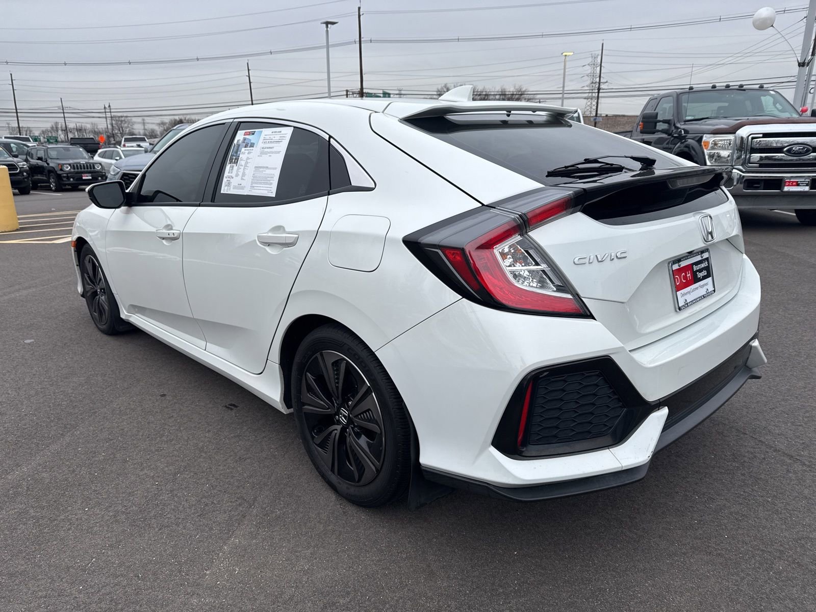 Used 2018 Honda Civic EX image 8
