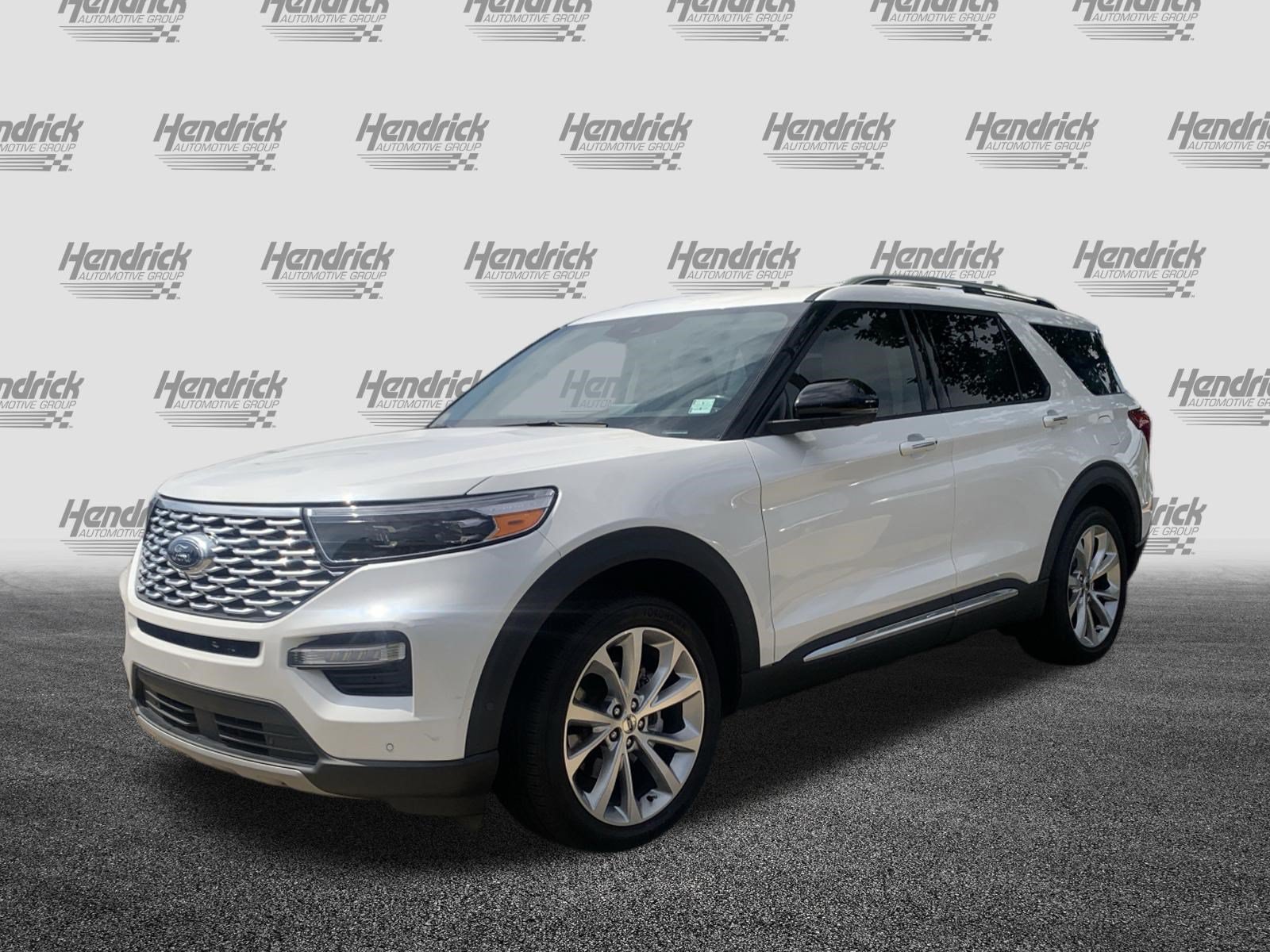 Used 2021 Ford Explorer Platinum w/ Equipment Group 601A AWD/4WD image 5