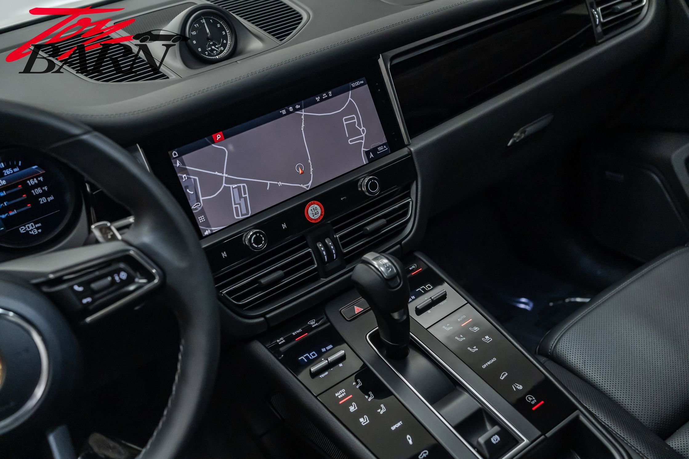 Used 2022 Porsche Macan S image 36