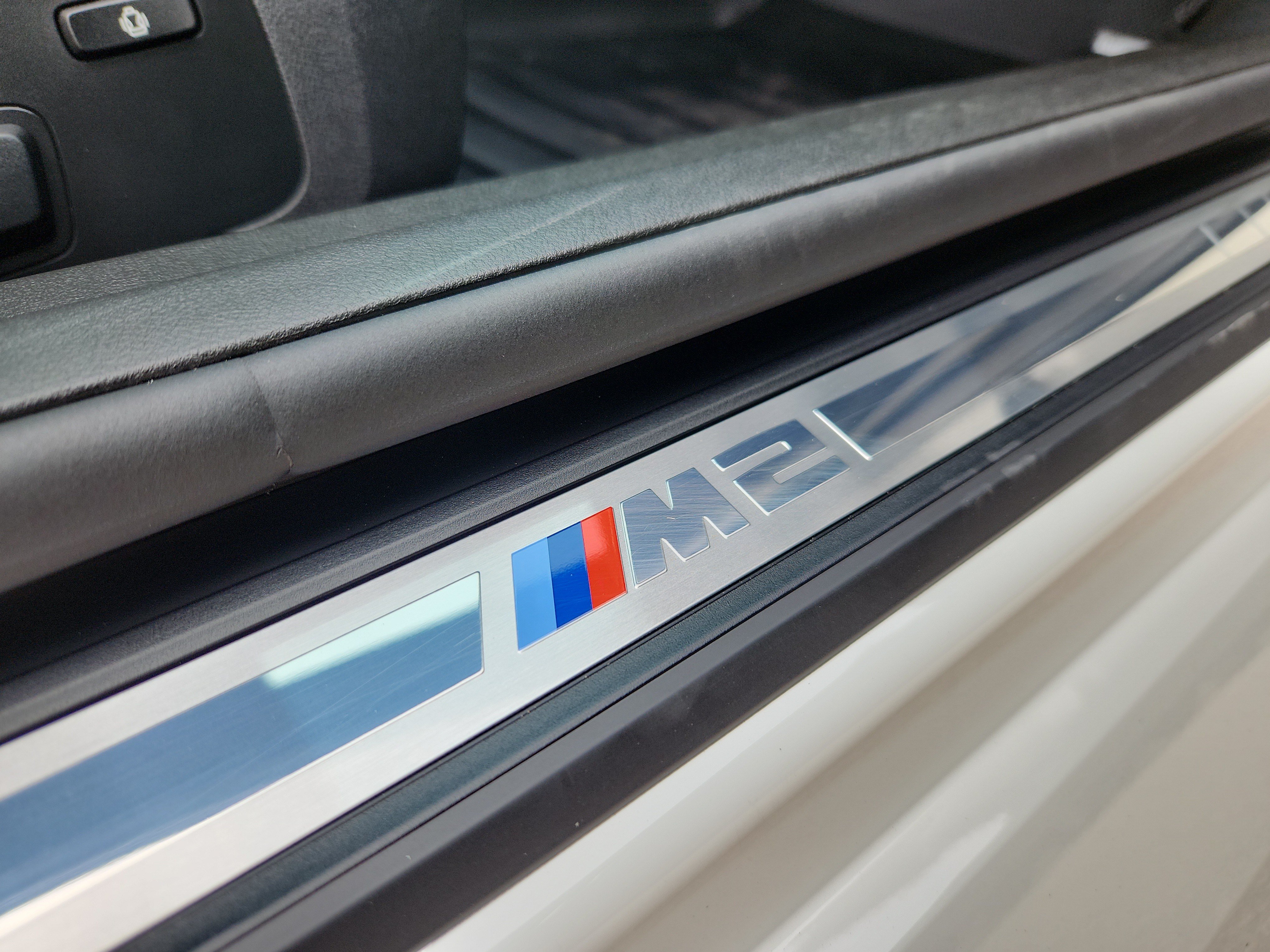 Used 2025 BMW M2 w/ Carbon Package RWD image 18