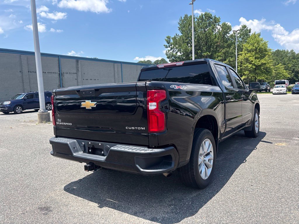 Used 2022 Chevrolet Silverado 1500 Custom AWD/4WD image 18