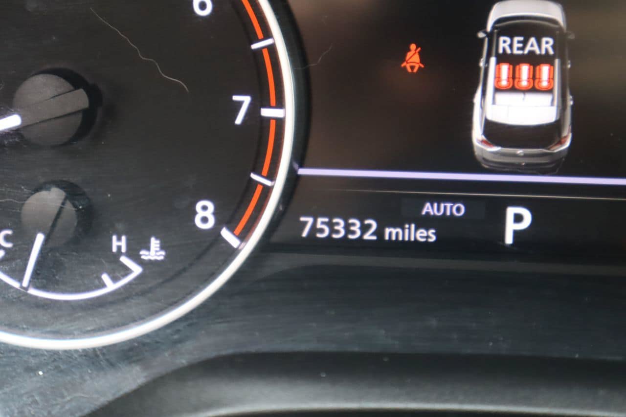 Used 2023 Nissan Rogue S AWD/4WD image 10