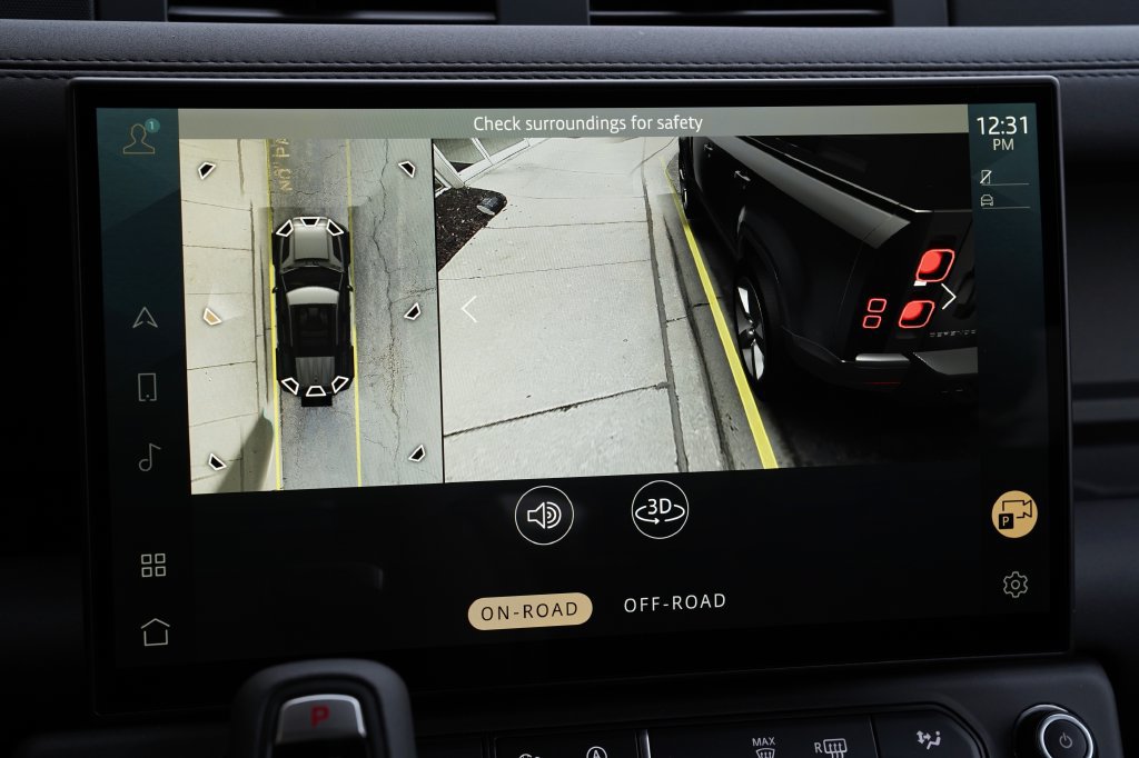 New 2026 Land Rover Defender 110 X-Dynamic SE AWD/4WD image 27