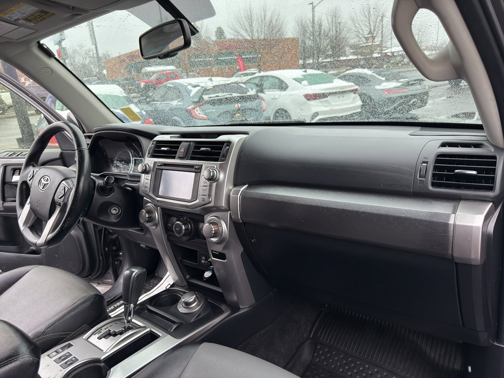 Used 2017 Toyota 4Runner SR5 image 15