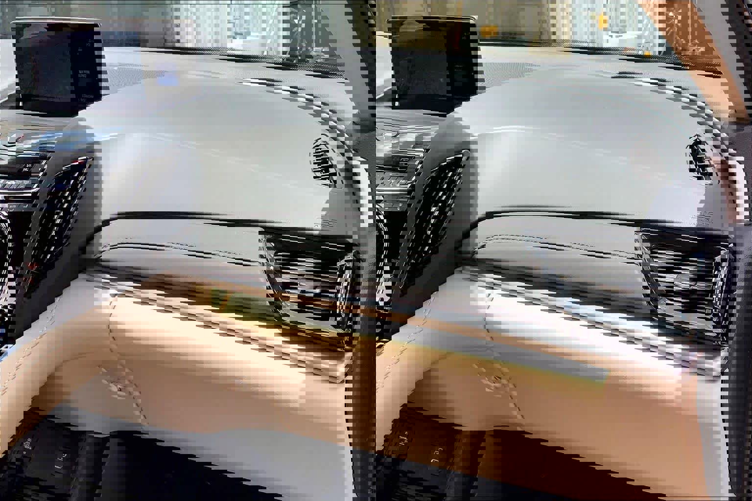 Used 2023 Acura RDX FWD w/ Technology Package image 17