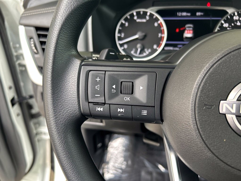 Used 2024 Nissan Rogue S AWD/4WD image 48