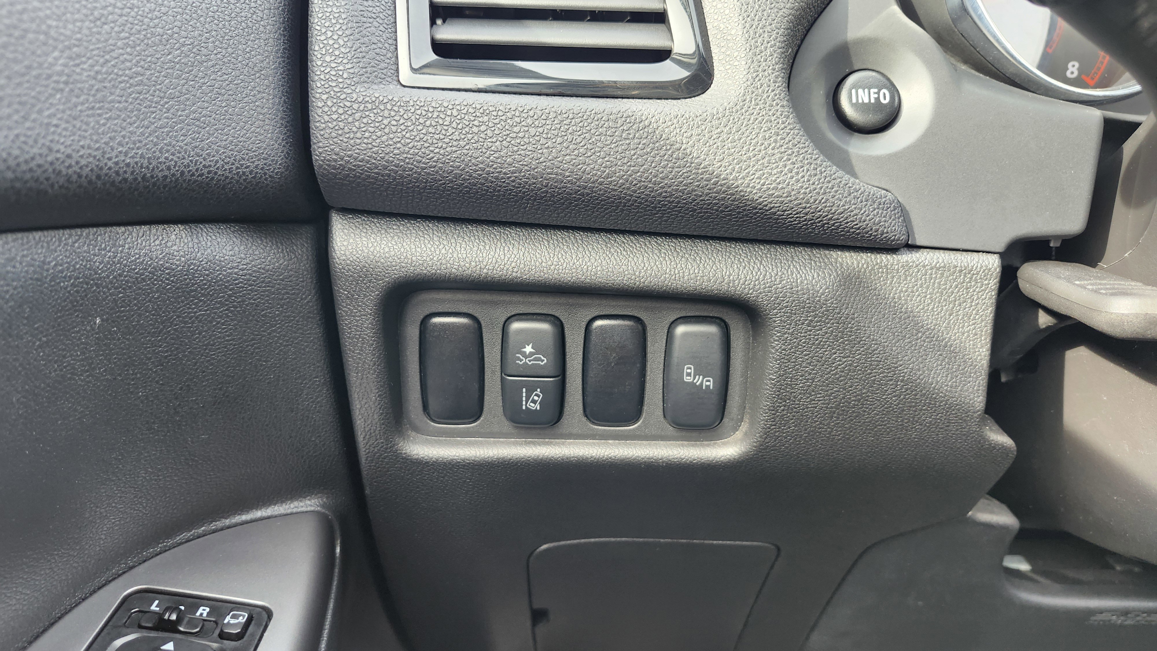 Used 2024 Mitsubishi Outlander Sport AWD image 10