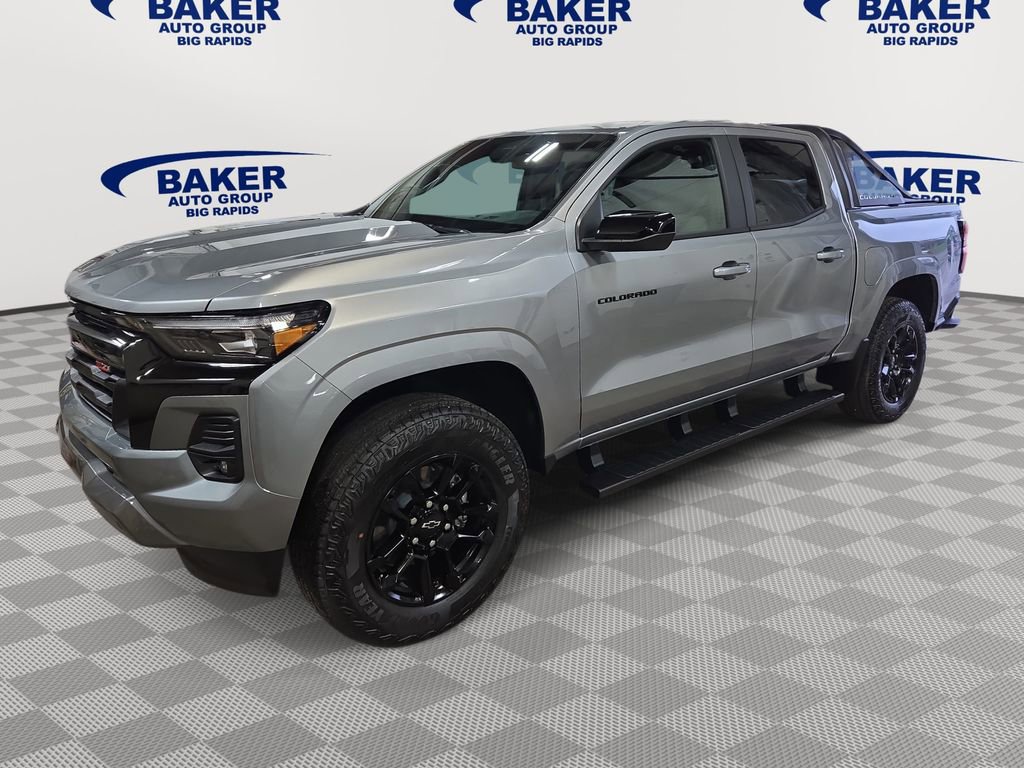 New 2026 Chevrolet Colorado Z71 w/ Midnight Edition AWD/4WD image 3