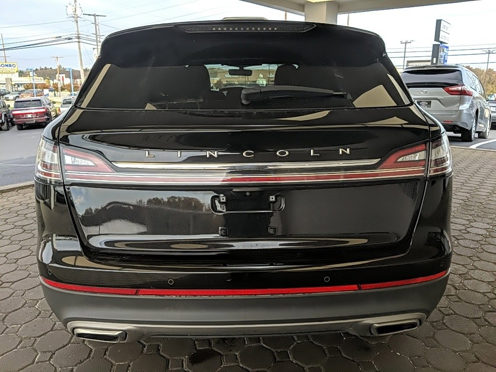 Certified 2022 Lincoln Nautilus AWD w/ Premium Package image 6