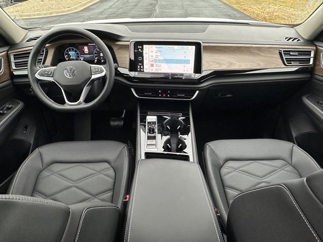 New 2026 Volkswagen Atlas SE image 32