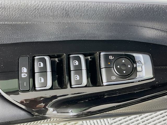 Used 2025 Kia K5 GT-Line w/ GT-Line Premium Package image 19