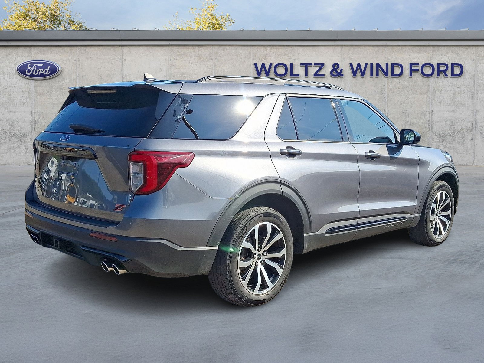 Certified 2022 Ford Explorer ST image 6