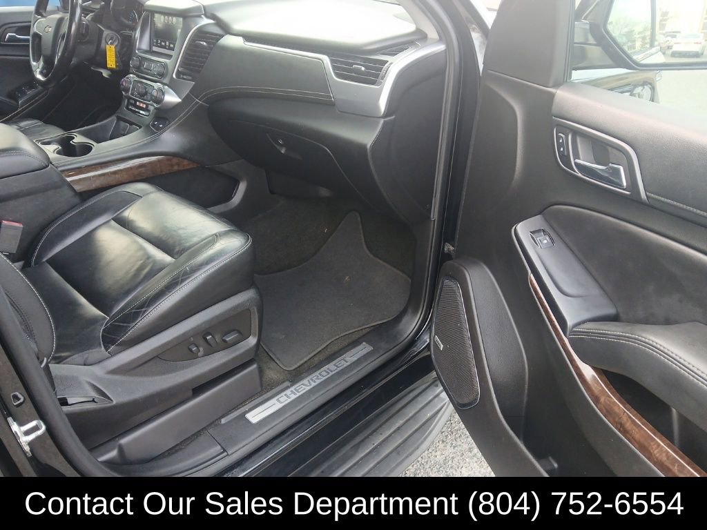 Used 2018 Chevrolet Suburban LT image 29