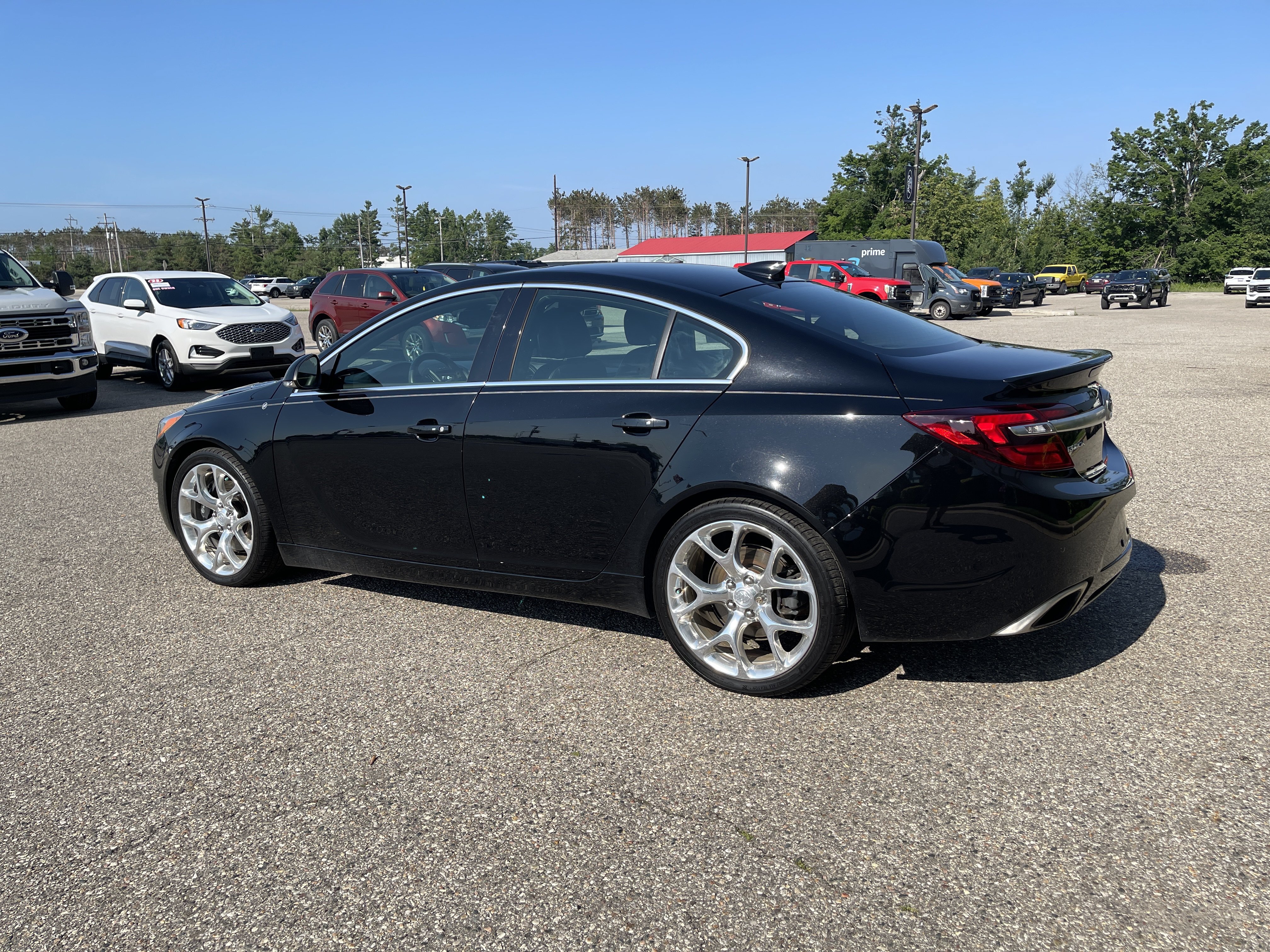Used 2017 Buick Regal GS w/ Driver Confidence Package #2 AWD/4WD image 5