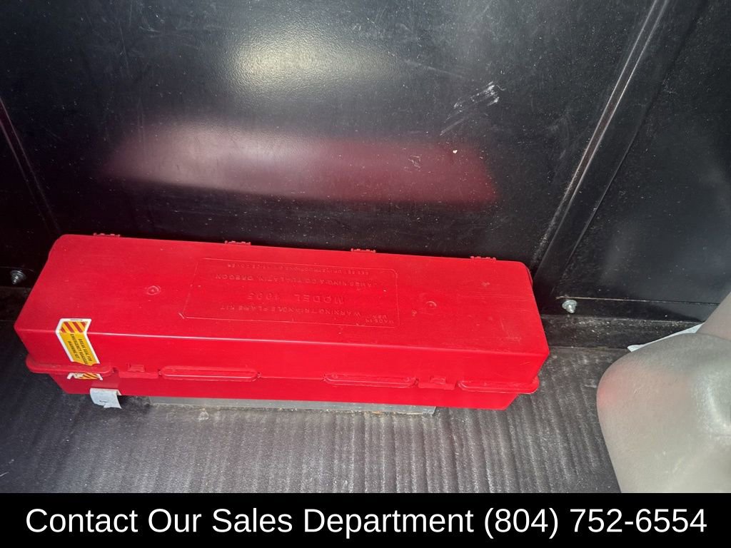 Used 2024 Chevrolet Express 2500 w/ Driver Convenience Package RWD image 22