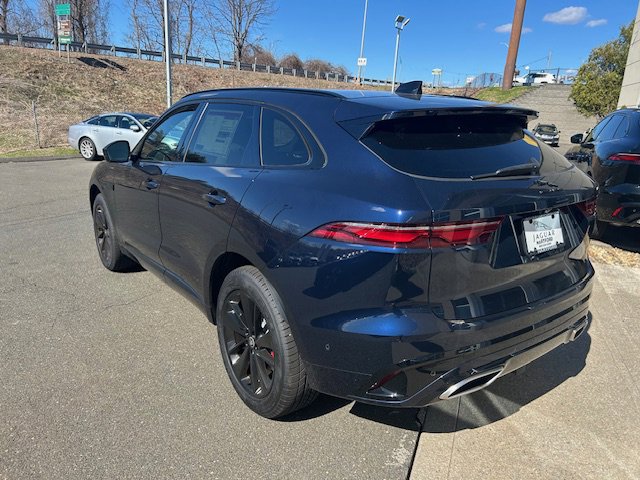 New 2025 Jaguar F-PACE R-Dynamic S image 4