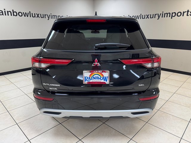 Used 2022 Mitsubishi Outlander SEL image 5